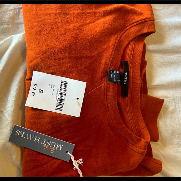 Forever 21 Tops - Never worn BRAND NEW forever 21 long sleeve